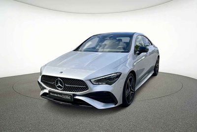 Mercedes-Benz CLA 180 Coupé 9