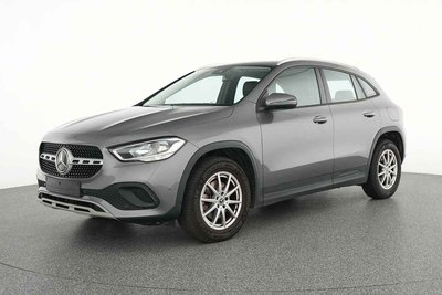 Mercedes-Benz GLA 180 d Off-Roader 6