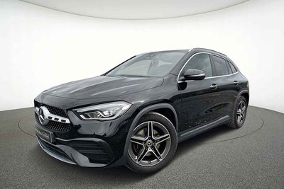 Mercedes-Benz GLA 200 Off-Roader 10