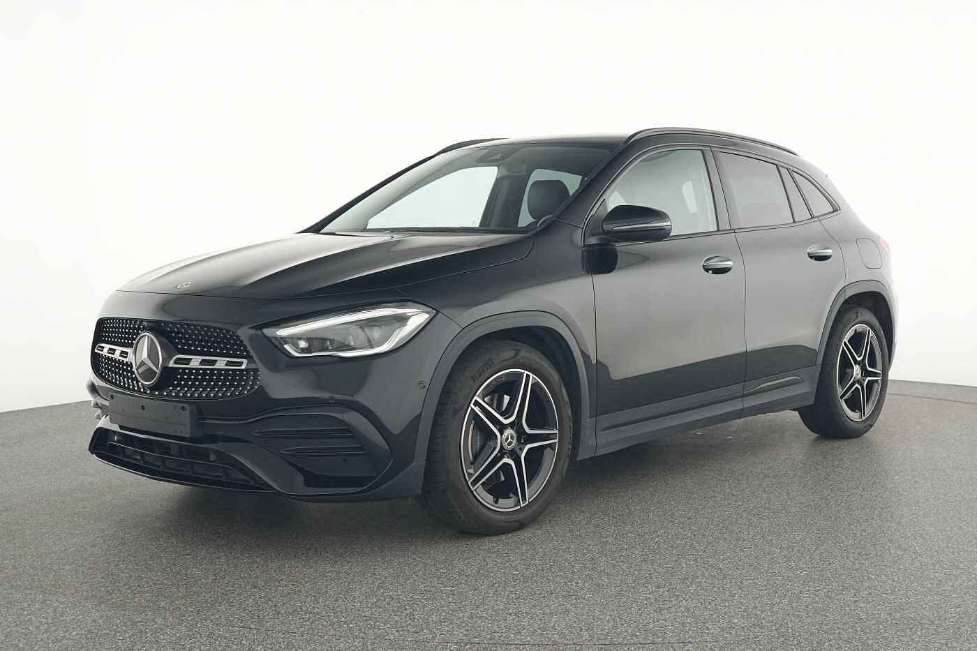 Mercedes-Benz GLA  200 Off-Roader