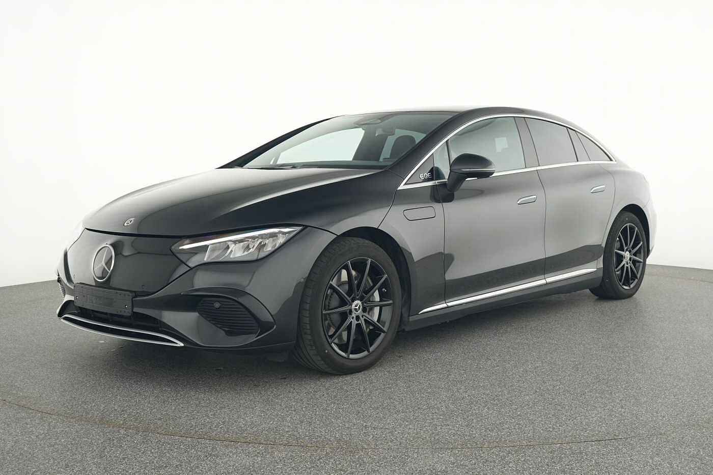 Mercedes-Benz EQE 300  300