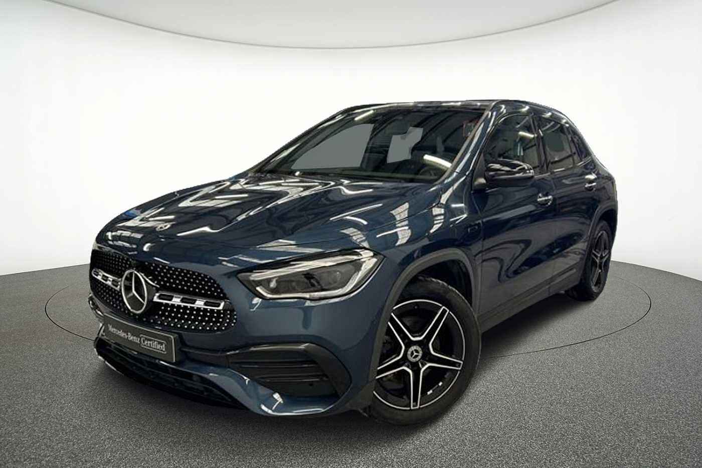 Mercedes-Benz GLA  250 e Off-Roader